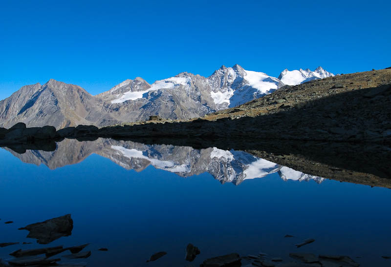 IMG_2165-2.jpg - [it]lago senza nome e poco conosciuto, poco sopra il laghetto del Lauson[en]no name lake. Unknown to most visitors, lies just above the smaller and very popular Lauson Pond